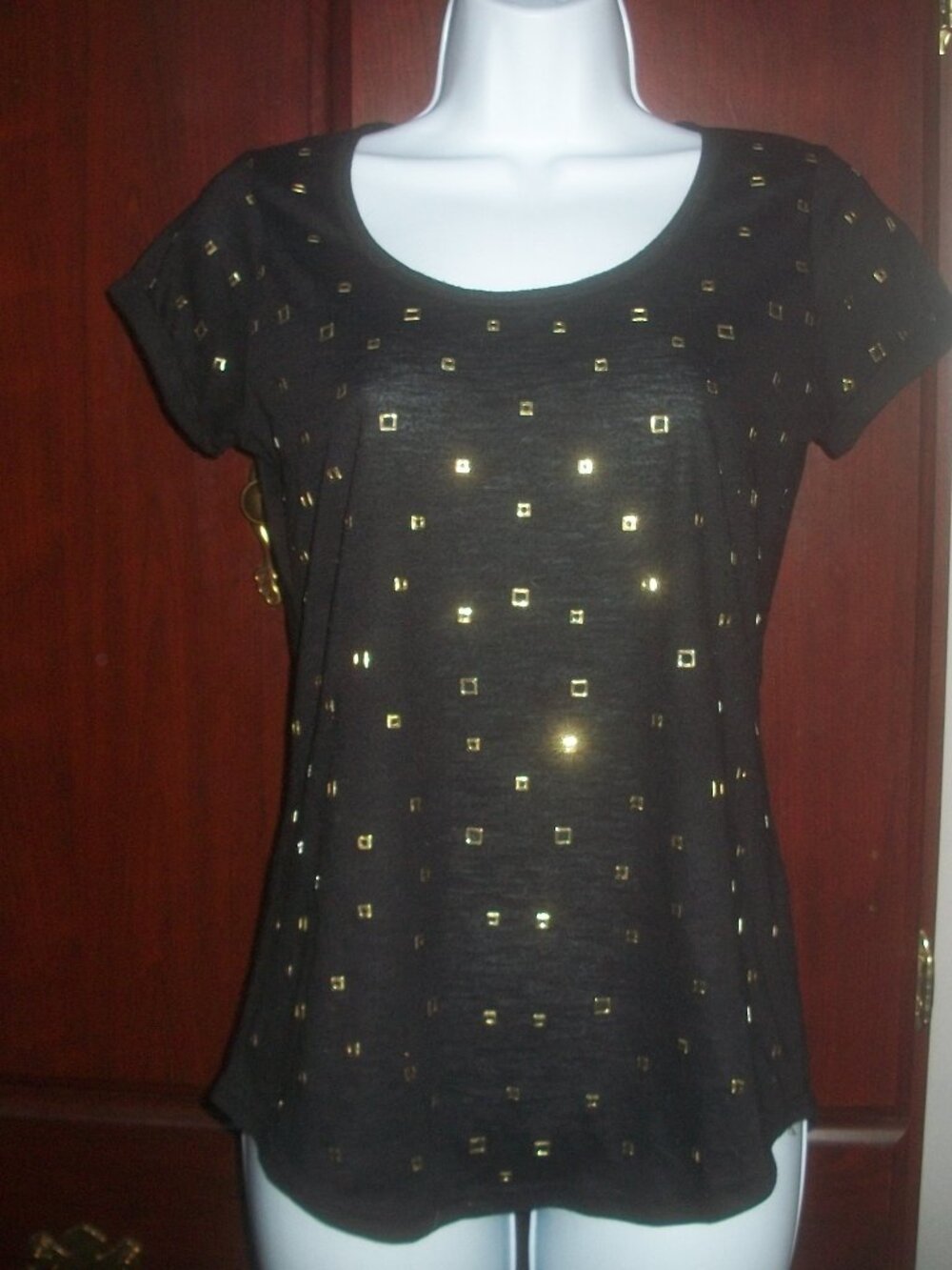 womens DEREK heart black tee shirt gold studs size large